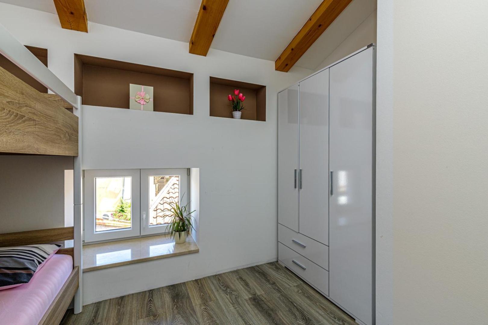 Apartments Mirjana Medulin Luaran gambar